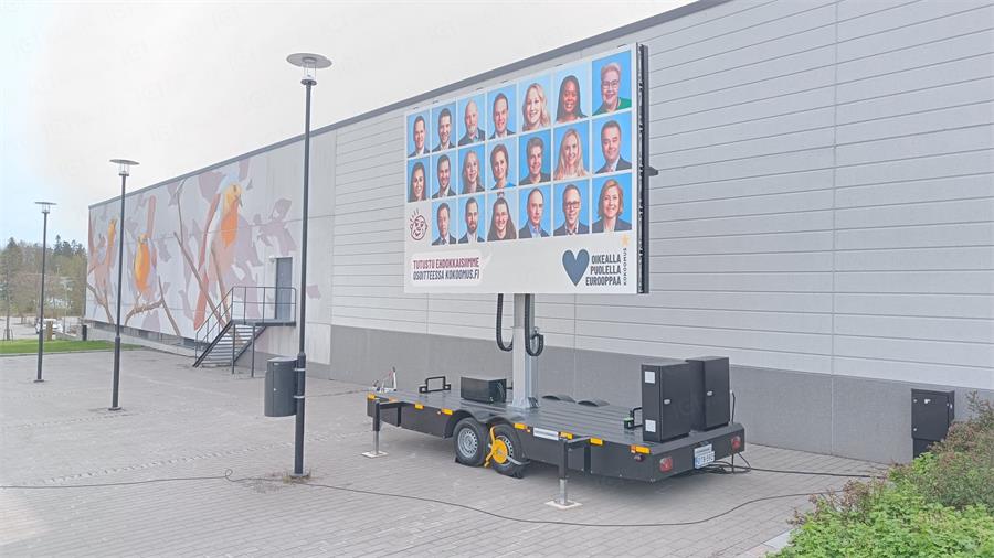 LED-trailers worden in Finland gebruikt voor verkiezingspropaganda