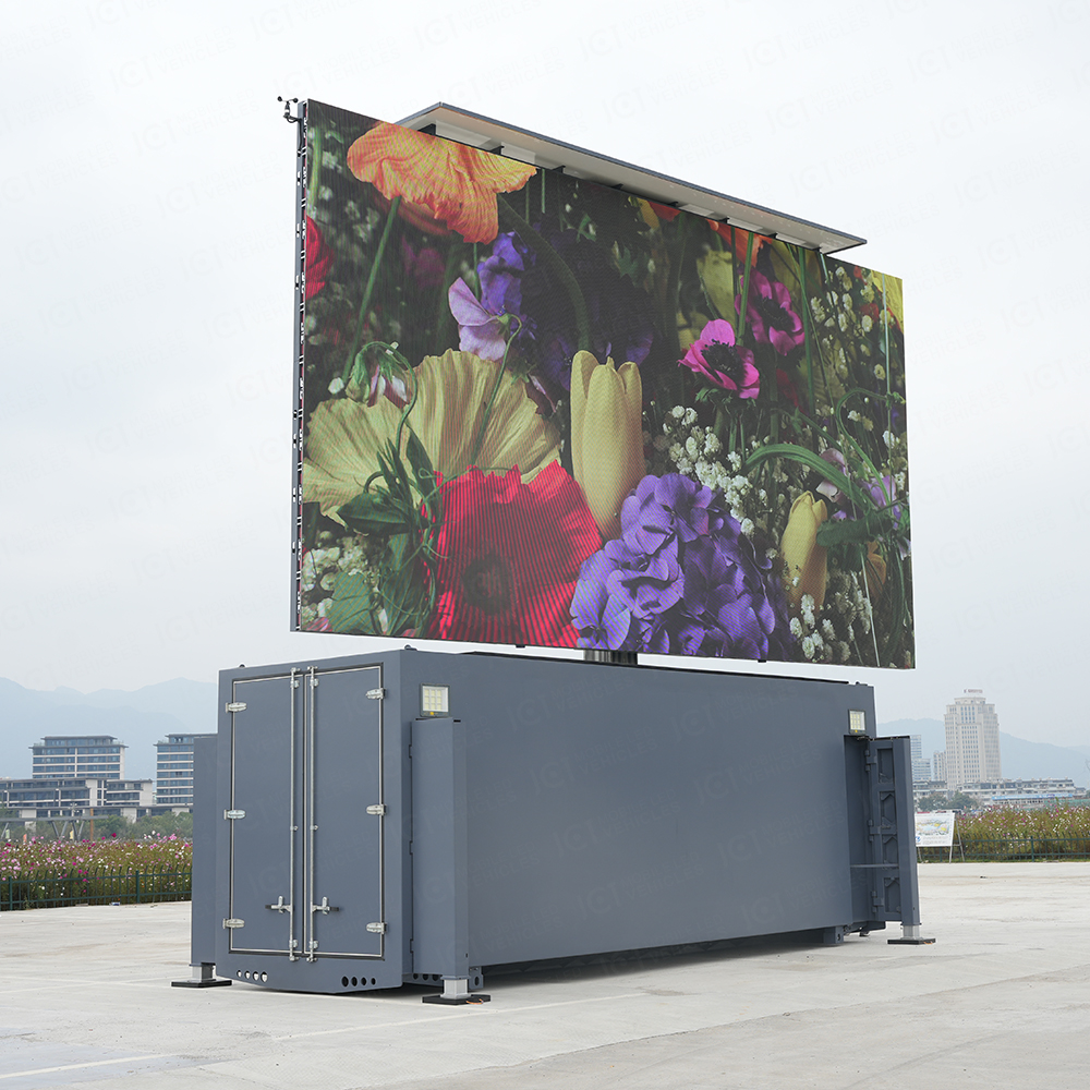 45sqm mobile LED folding screen container-3