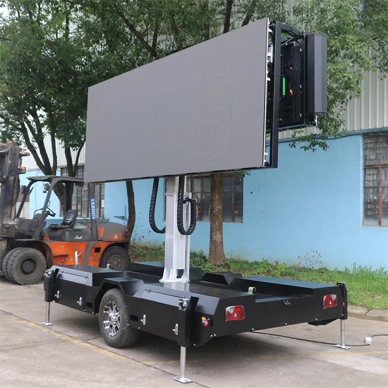 Outdoor mobile LED screen trailer-4