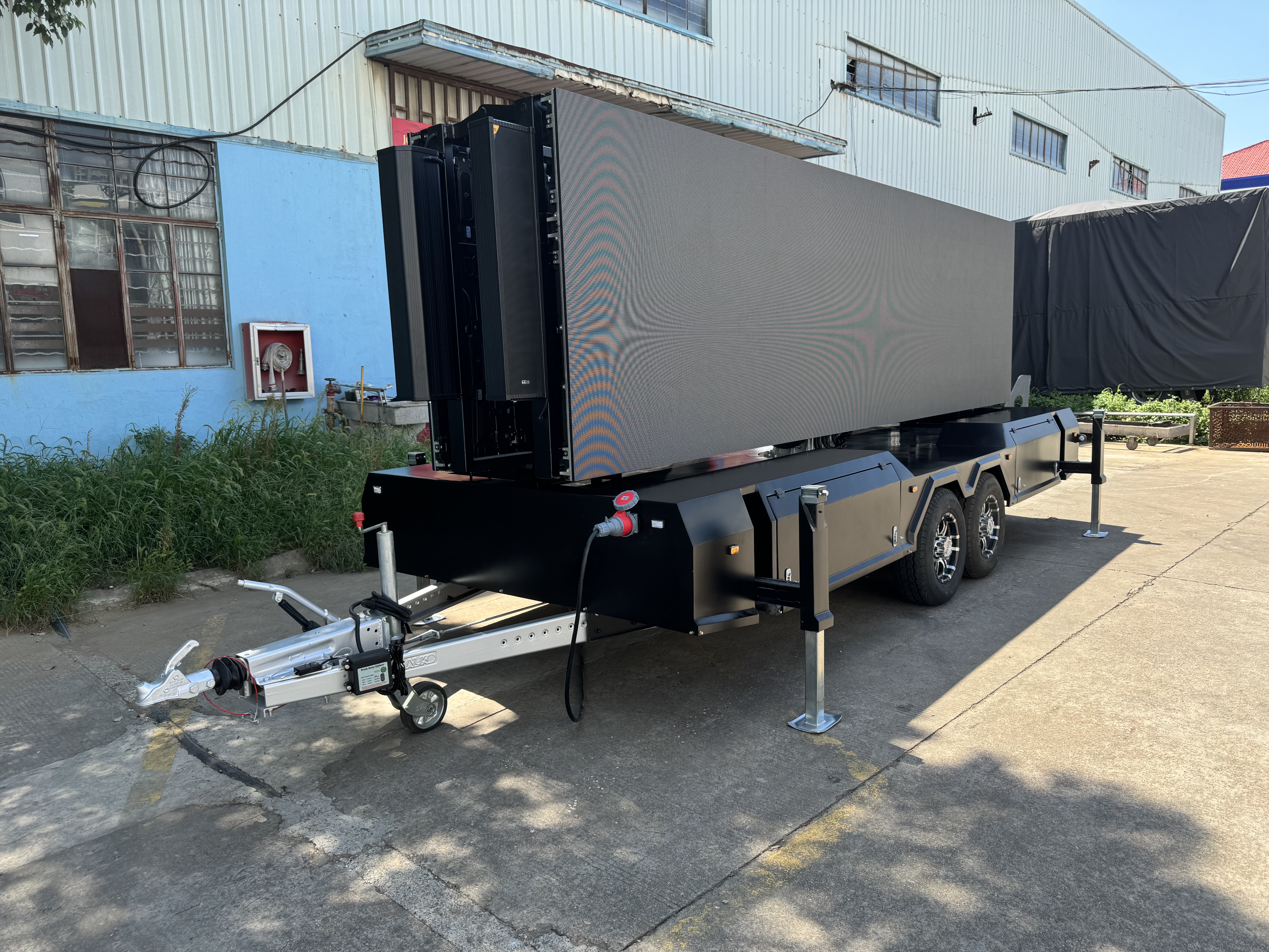 led trailer-5